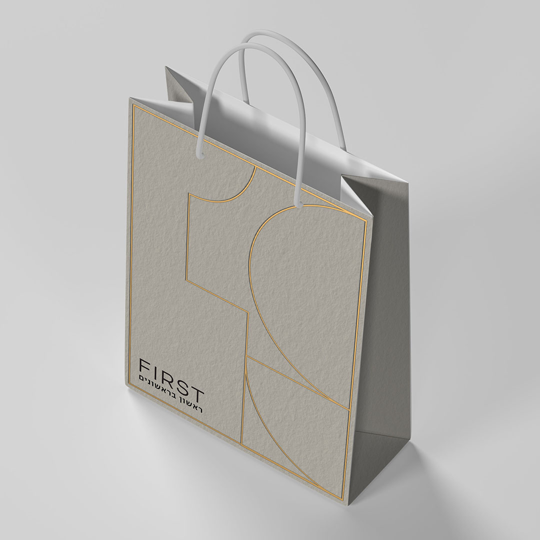 MOBILE_0000_shopping_bag_mockup__1